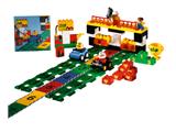 3085 LEGO Duplo Race Action