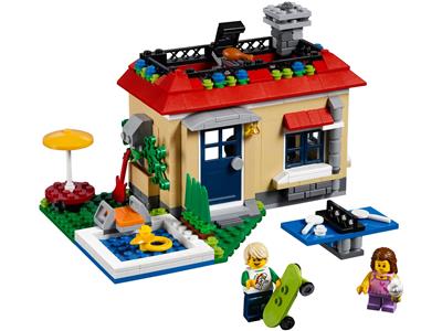 31067 LEGO Creator Modular Poolside Holiday thumbnail image