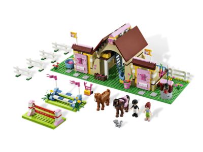 3189 LEGO Friends Heartlake Stables thumbnail image