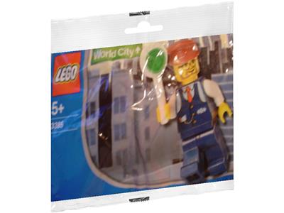 3385 LEGO World City Train Conductor