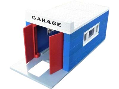 348 LEGOLAND Garage with Automatic Doors thumbnail image