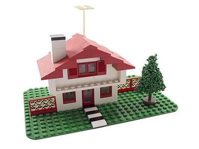 349 LEGOLAND Swiss Chalet thumbnail image