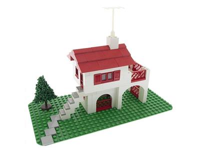 350 LEGOLAND Spanish Villa thumbnail image