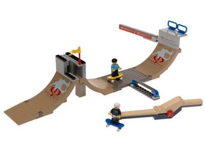 3537 LEGO Gravity Games Skateboard Vert Park Challenge