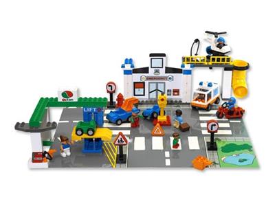 3619 LEGO Together Traffic Town