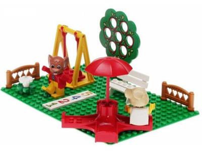 3659 LEGO Fabuland Playground thumbnail image