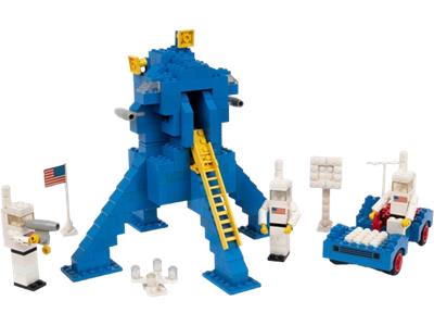 367 LEGOLAND Space Module with Astronauts thumbnail image