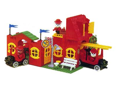 3682 LEGO Fabuland Fire Station thumbnail image