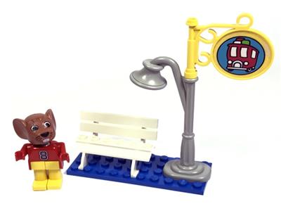 3719 LEGO Fabuland Bus Stop with Maximilian Mouse
