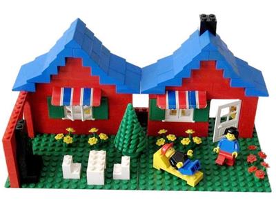 376-2 LEGO House with Garden thumbnail image