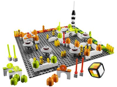 3842 LEGO Lunar Command