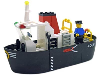 4005 LEGO Tug Boat thumbnail image