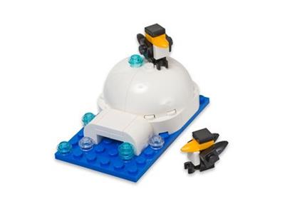 40061 LEGO Monthly Mini Model Build Igloo thumbnail image