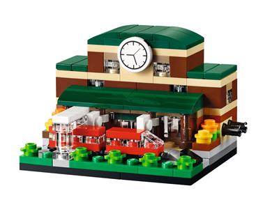 40142 LEGO Bricktober Train Station
