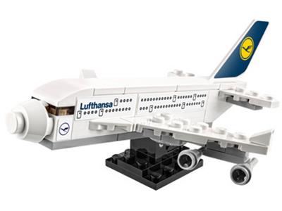 40146 LEGO Lufthansa Plane thumbnail image