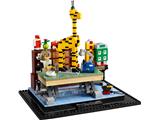 40503 LEGO House Dagny Holm Master Builder
