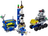 40712 LEGO Space Micro Rocket Launchpad