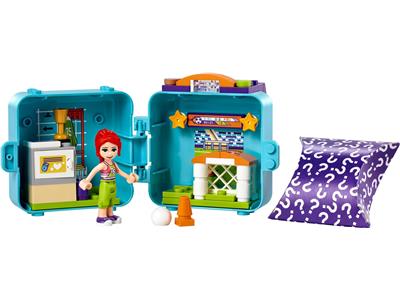 41669 LEGO Friends Play Cube Mia's Soccer Cube thumbnail image