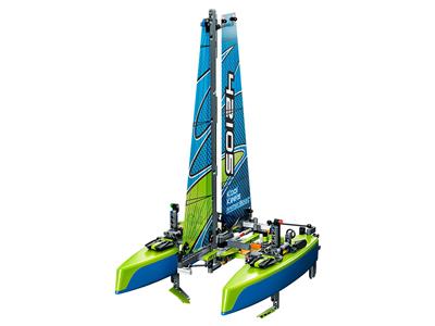 42105 LEGO Technic Catamaran thumbnail image