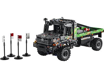 LEGO 42129 Technic 4x4 Mercedes-Benz Zetros Trial Truck | BrickEconomy