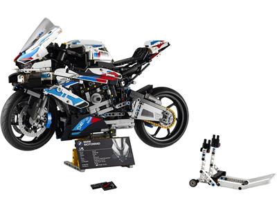 42130 LEGO Technic BMW M 1000 RR thumbnail image