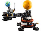 42179 LEGO Technic Space Planet Earth and Moon in Orbit