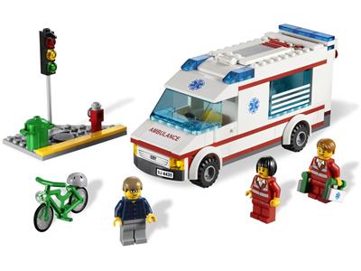 4431 LEGO City Ambulance thumbnail image