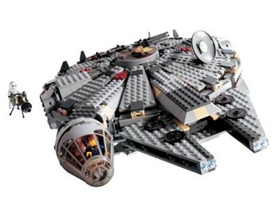 4504 LEGO Star Wars Millennium Falcon