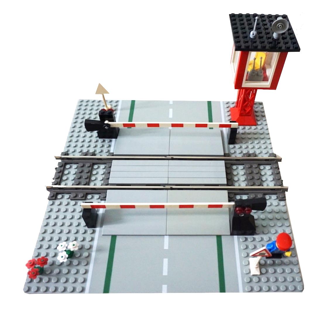 grad sendt sæt ind LEGO 4539 Trains Manual Level Crossing | BrickEconomy