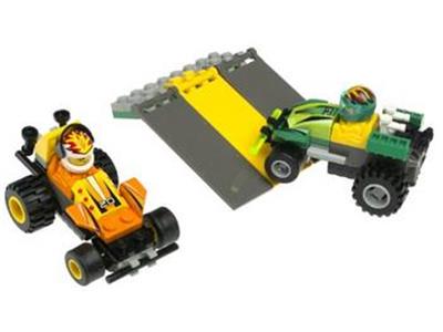 4594 LEGO Drome Racers Maverick Sprinter and Hot Arrow