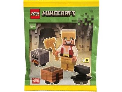 472506 LEGO Minecraft Hero with Crafting Table, Furnace and Anvil