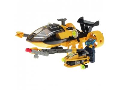 4792 LEGO Mission Deep Sea Alpha Team Navigator and ROV thumbnail image