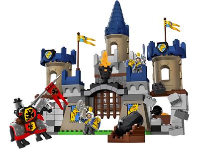 duplo black castle