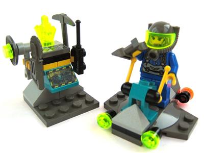 4910 LEGO Rock Raiders The Hover Scout thumbnail image