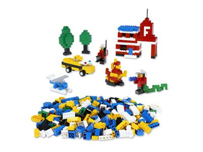 5493 LEGO Make and Create Emergency Rescue Box