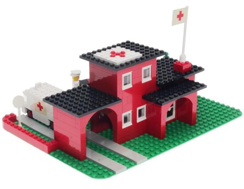 Lego hospital 1990 online