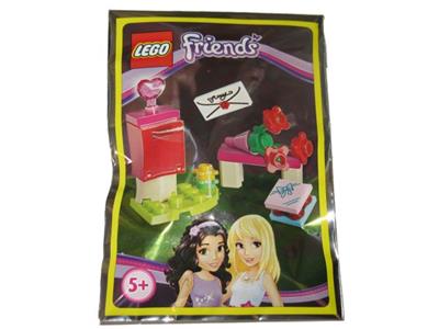 561602 LEGO Friends Valentine's Post Box