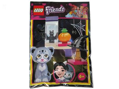 561910 LEGO Friends Halloween Store