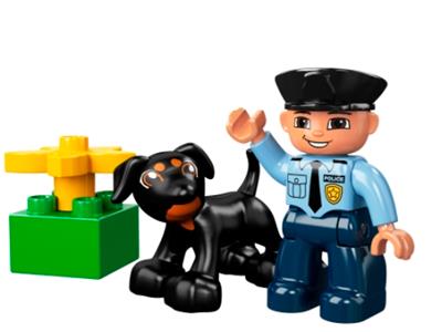 Duplo policeman top
