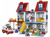 5795 LEGO Duplo Big City Hospital thumbnail image
