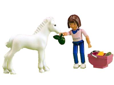 5822 LEGO Belville Jennifer and Foal thumbnail image