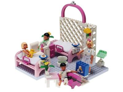 5875 LEGO Belville Hospital Ward thumbnail image