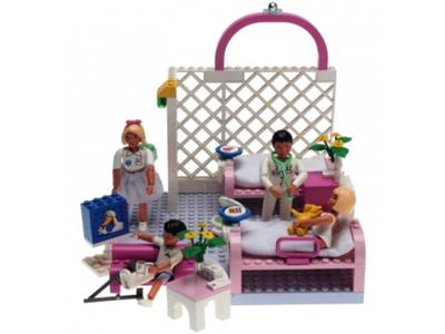 5876 LEGO Belville Hospital Ward