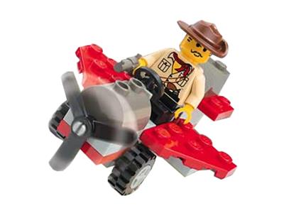 5911 LEGO Adventurers Dino Island Johnny Thunder's Plane