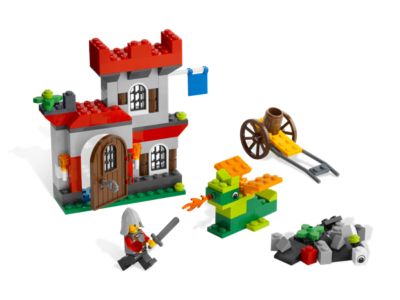 5929 LEGO Knight and Castle Building Set