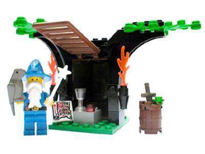 6020 LEGO Dragon Knights Magic Shop thumbnail image