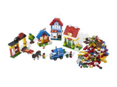 6053 My First LEGO Town