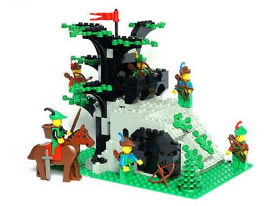afgår Adskillelse halv otte LEGO 6066 Forestmen Camouflaged Outpost | BrickEconomy