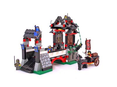 6089 LEGO Castle Ninja Stone Tower Bridge