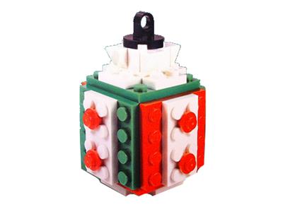 6121685 LEGO Christmas Decoration thumbnail image